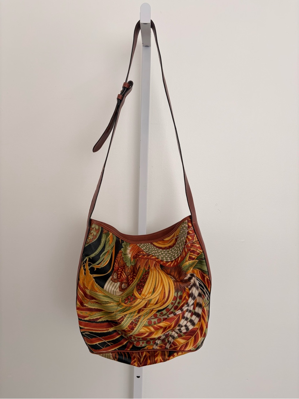 Salvatore Ferragamo Multicolor Patterned Shoulder Bag - Brown Strap